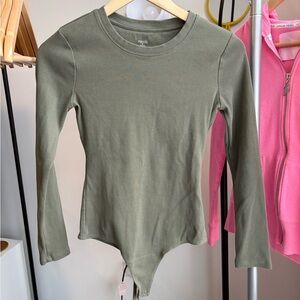Nuuds Olive Green Ribbed Long Sleeve Bodysuit Size Small